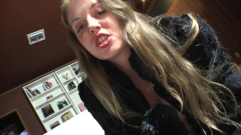 Femdom Sex: Remaja nakal sesat dominatrix fetish memerah bulu!