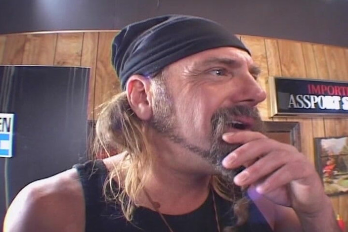 Vintage Babes: Brunetka Babe vyzvednuta a tvrdě ošukána