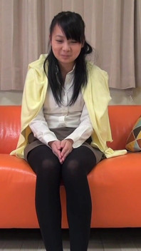 Sexy Asian Teen Is Ready for Her Fist Creampie