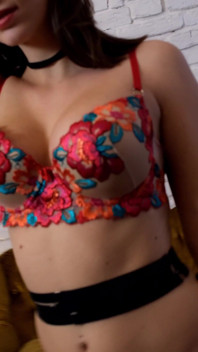 Ti va di una sfilata di moda in voga?