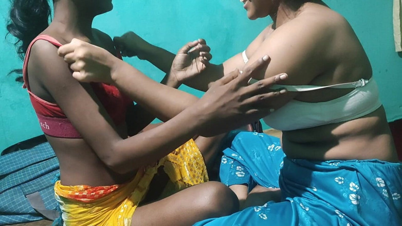 Roni1109: Due ragazze desi super video