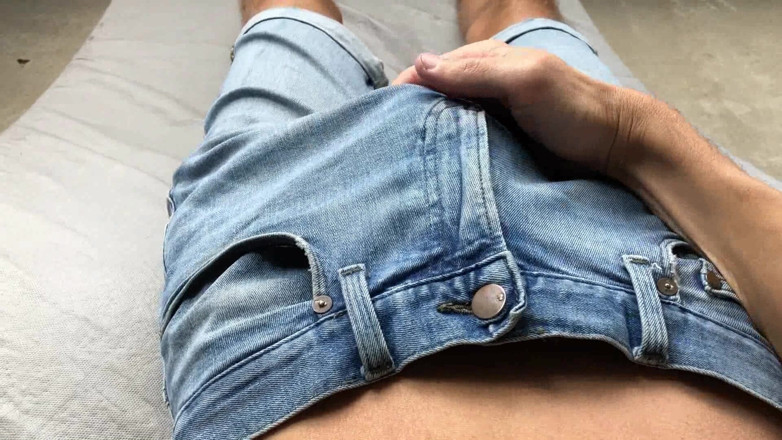 TVJackLong: POV Big - Short en jean