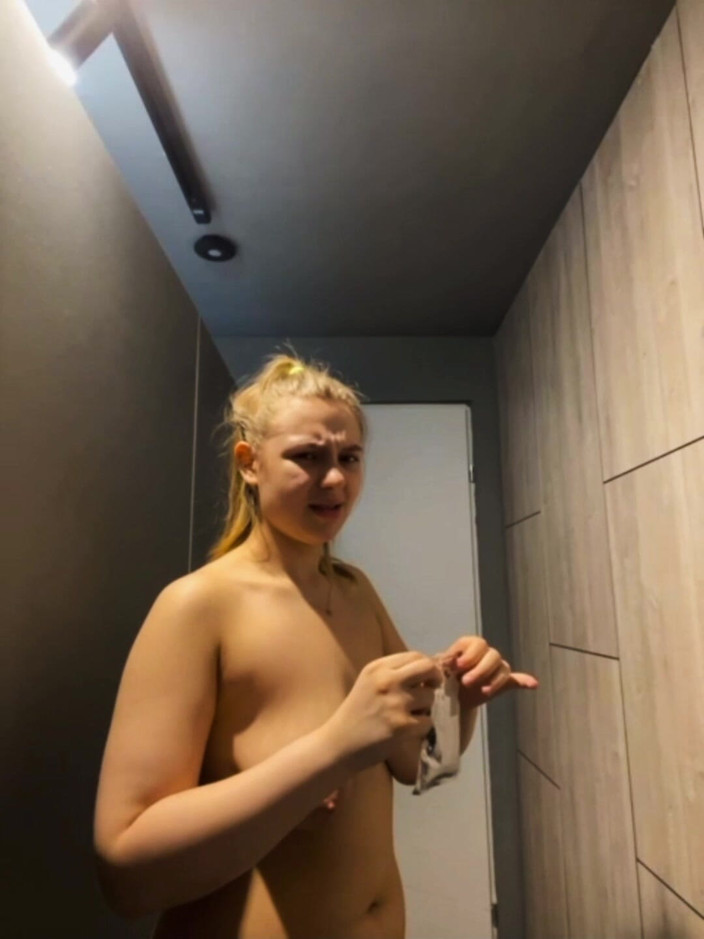 JuiceLussie: Самый горячий минет