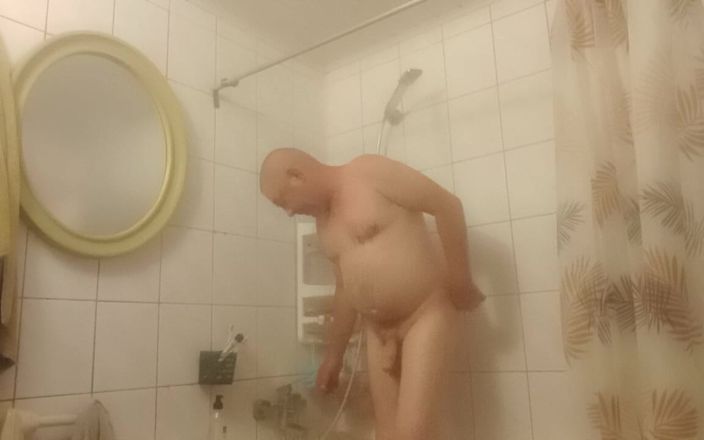 rastyo75: Relaksasi di kamar mandi