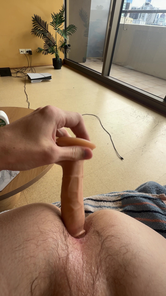 melbourneboy00: Mi Agujero No Puede Tener Suficiente De Este Consolador, He...