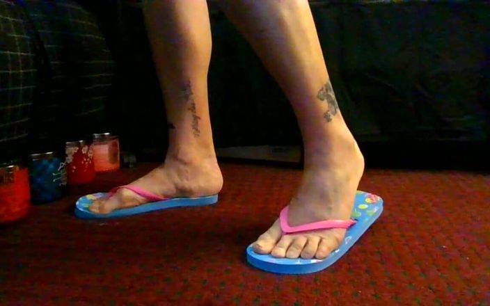Abby Anna: Cotton Candy, flip, fétichisme des pieds