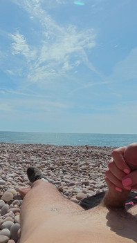 Super Stacked Married British MILF Cheats on Nudist Beach!