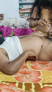 インドの村温泉は妻自家製騎乗位スタイルのクソ