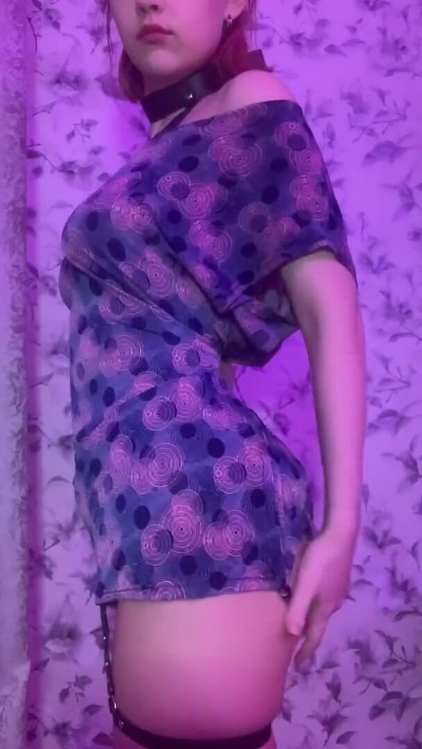 SashaSweet69: Sashasweet69 laat zien wat er onder haar jurk zit