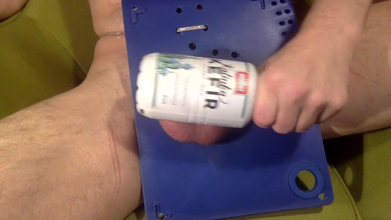 Ballspanking: Kefir beim ballbusting