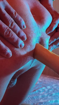 Scopare con una macchina del sesso perché non c'è un ragazzo