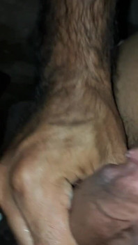 Debut Cock Cum Di Halaman Belakang