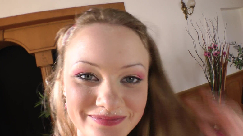 European fresh porn: Süßes teen in den arsch gefickt