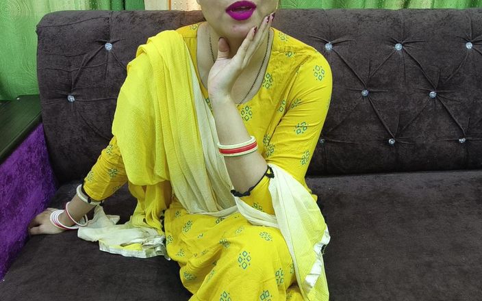 Saara Bhabhi: Indische Desi bhabhi wird von ihrem Devar sehr geil, sexy...