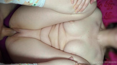 CloseUpCandy: Я проснулся своей сводной сестры, чтобы трахнуть ее и кончить на киску