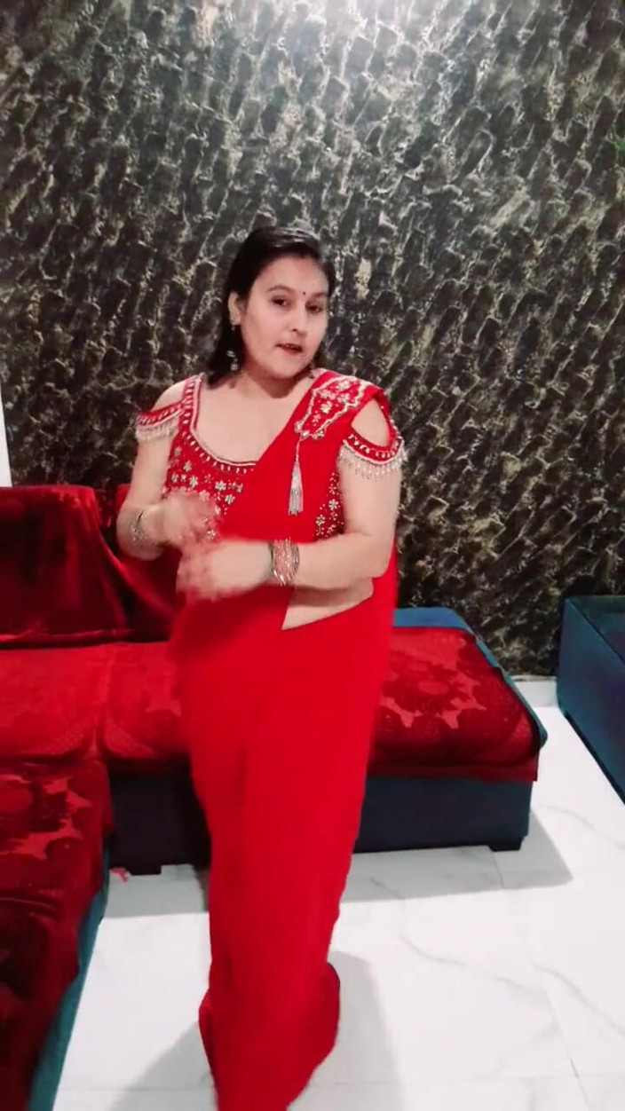 pujaprem: Laal Ghaghra