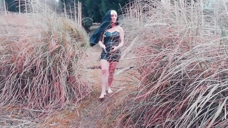Kylie Britain Adventures: Nun Kylie's erotic memories