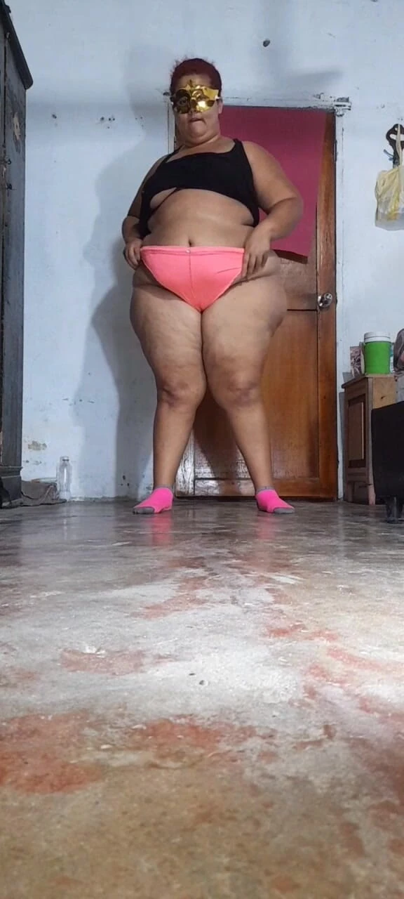 Gordita Culo Rico: He Tilted My Spanking Towards the Camera Making My Big...