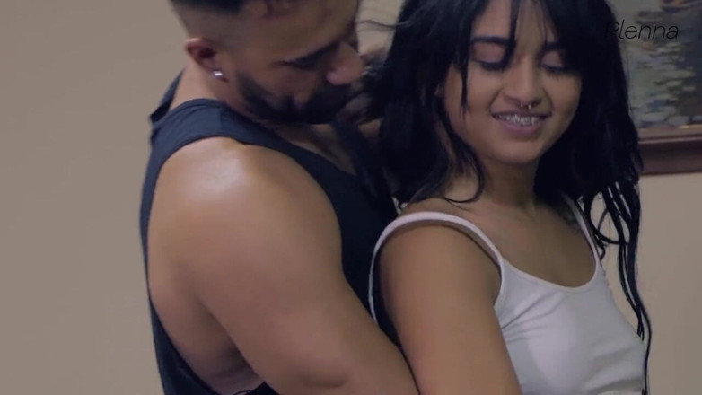 Plenna Filmes: L’aide au changement se transforme en une nuit de sexe...