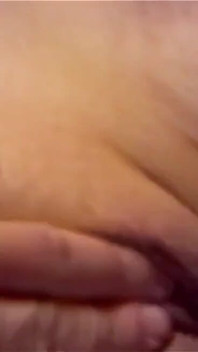 Poesje met iemand spelen?