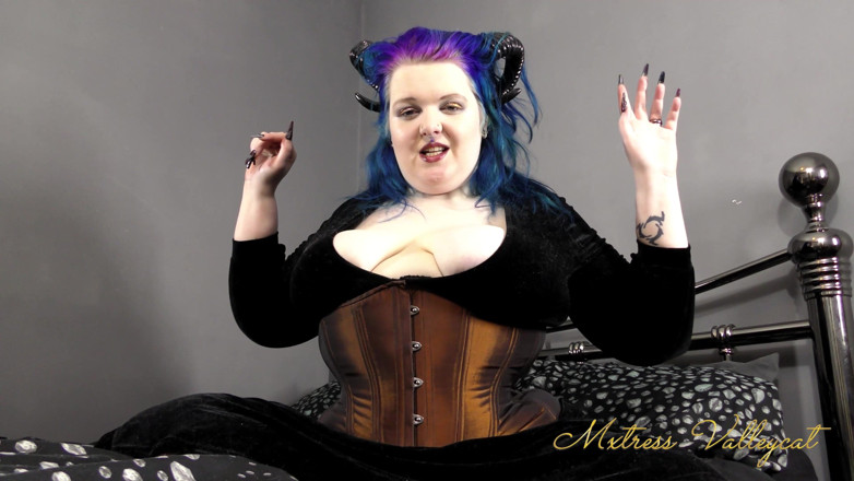 Mxtress Valleycat: Satanic stroking ritual