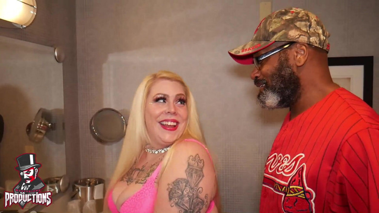 Myster Mysterious: My Stepsister's Husband - Jada Bandz