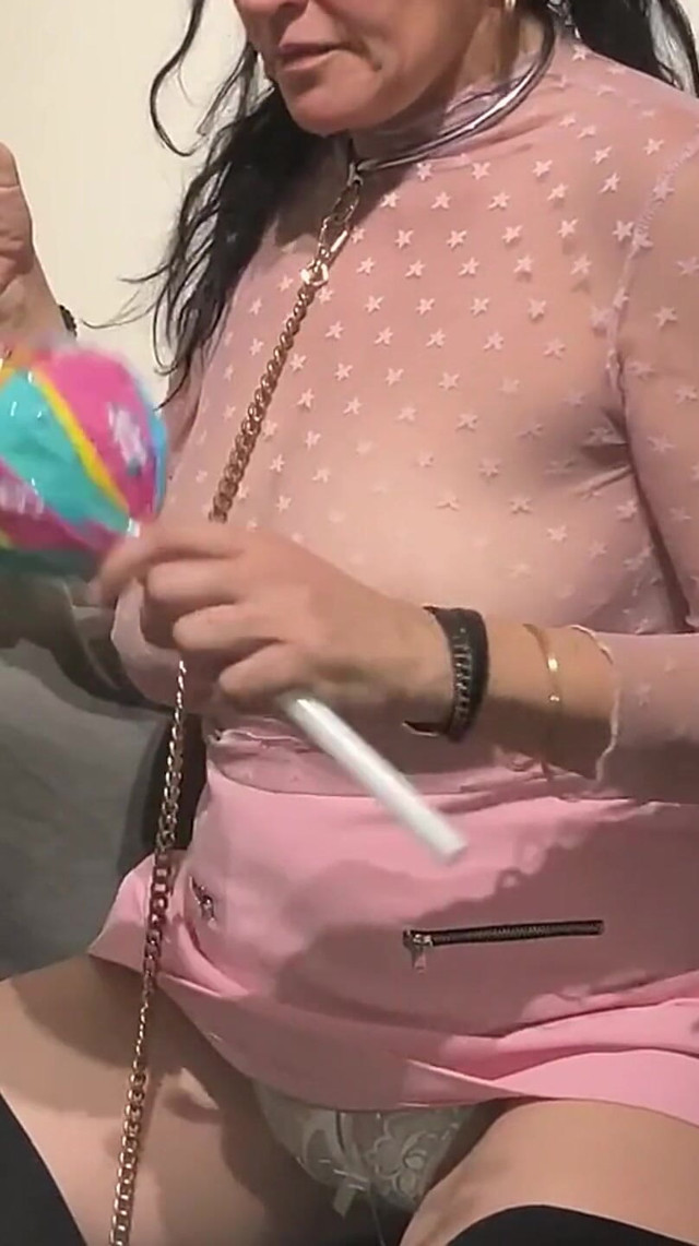 Lady Oups Shoves a Lollipop Into Her Pussy (Lady Oups exhib & Slave Mom) Lady Oups Shoves a Lollipop Into Her Pussy (Lady Oups exhib & Slave Mom)