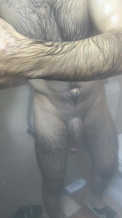 WonderfulMotor1: Mandi dan ejakulasi