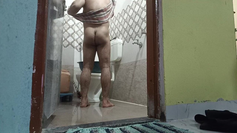 LovedSunsine1990: Desi Gay Solo