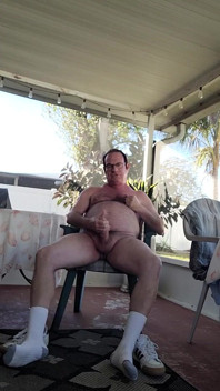 Cuming Outside