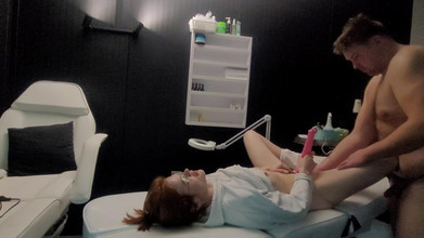 LuTosT: Selepas Urut, Tukang Urut Memutuskan Dia Mahu Berseronok Dan Meminta...