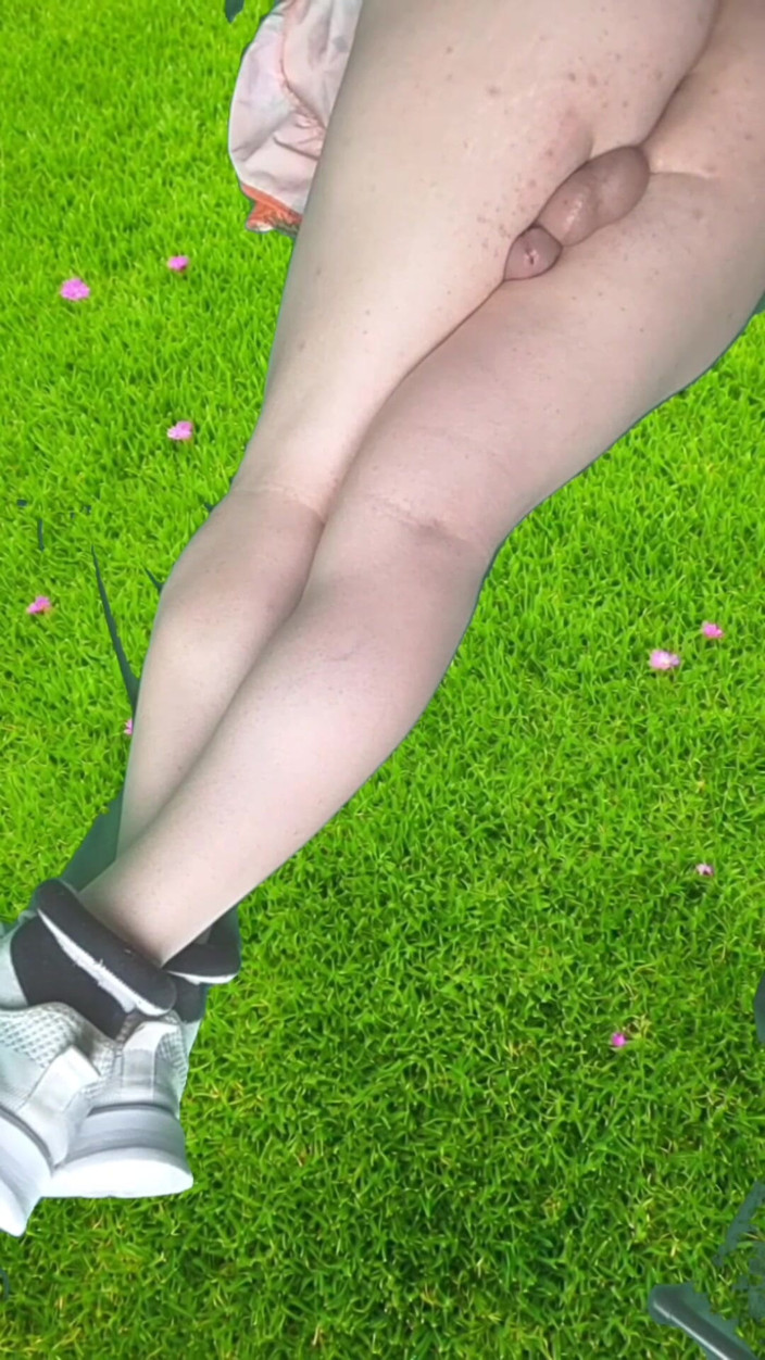 Kitty_Cross: Booty Blonde Femboy Sweet Juicy Ass Smooth Thighs Lollipop Sissy