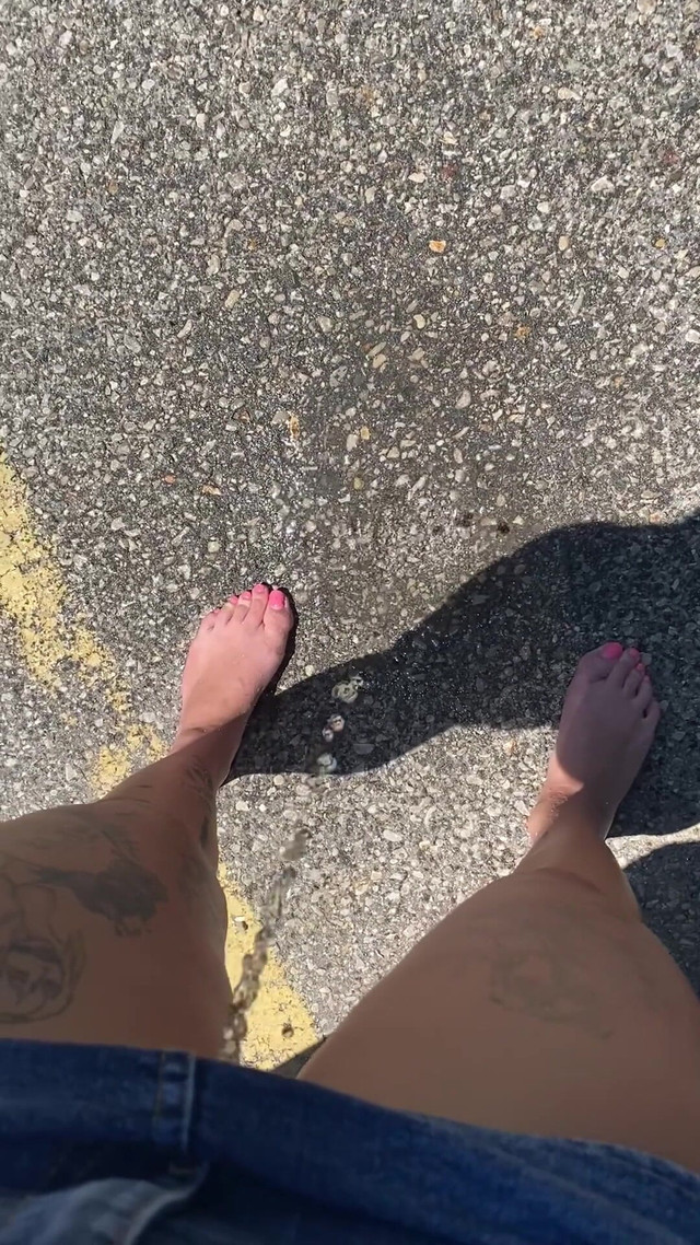Parking Lot Piss (TiaTinkles) Parking Lot Piss (TiaTinkles)