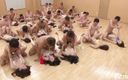 Pure Japanese adult video ( JAV): 一群日本女郎在教练监督下在热辣的群交中被干毛茸茸的阴户