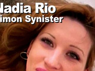 Edge Interactive Publishing: Naudia Rio &amp; Simon Synister succhia le mutandine e facciali