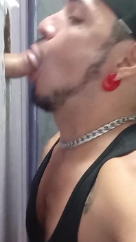 Een andere hetero pik verschijnt in de wc - Cruisen in Maspalomas Gran Canaria