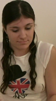 Kristen Will si masturba e poi fa un pompino