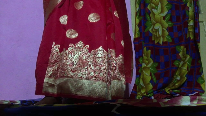 Couple's Diary: Klip s čerstvě ženatým indickým párem Honey Moon