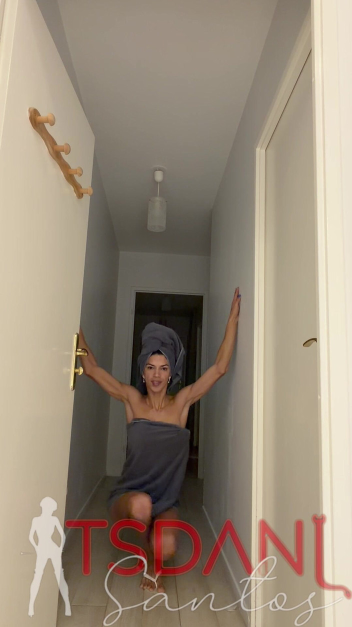 Tsdanisantos1: Почва дома перед душем