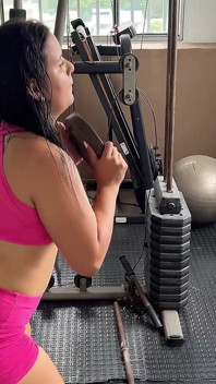 Il personal trainer mi scopa duro