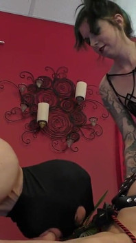 Găuri marionetă bisexuale - 3 din 6