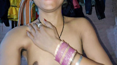 xshika: Desi vesnická Bhabhi saje velkého desi ptáka