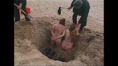 Absolute BDSM films - The original: Venkovní dominance na pláži