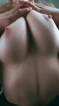 Giantess Gives Fullybody Titfuck to Shrunken BF