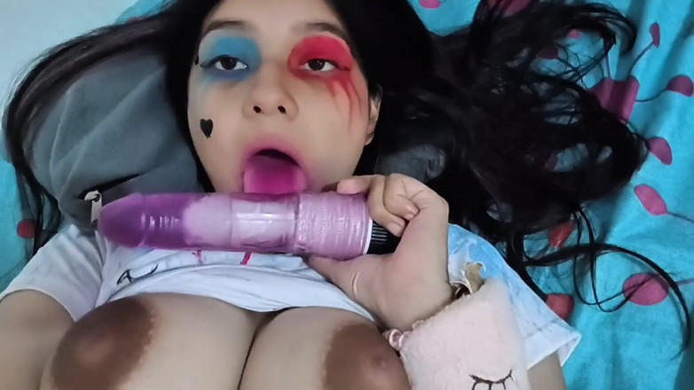 Yulieth Gomez: Sledování ranního porna skončilo sladkým orgasmem