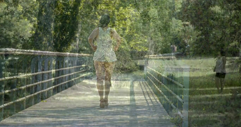 Yvette xtreme: Outdoor flashing