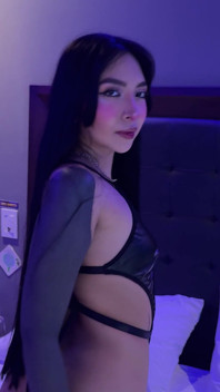 Süßes Neues Mädchen Wird Geil Beim Fotoshooting Und Will Spaß Haben - Kath