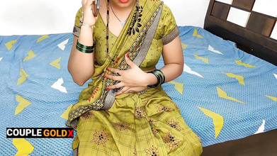 Sexy Komal: कोमल को उसकी सास ने नहाया