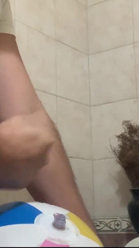 Banyoda plaj topuyla