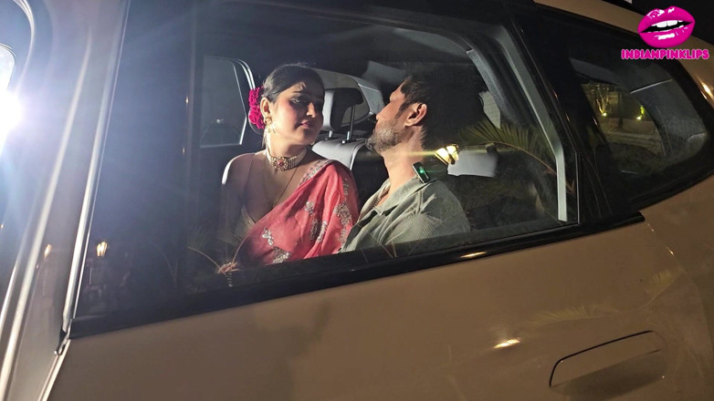 Indianpinklips: Ateşli güzel Hintli evli kadın dever ile sikiliyor